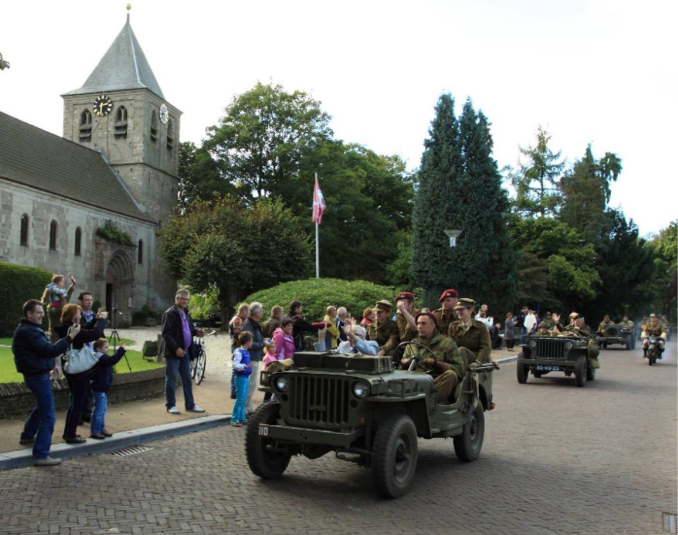 Race to the Bridge Stichting Airborne Battle Wheels